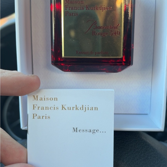 Baccarat Rouge 540 Extrait with Gold Lettering - Picture 7 of 7